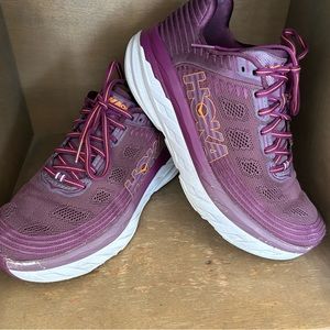 Hoka One One Women’s Running Shoe Size 9